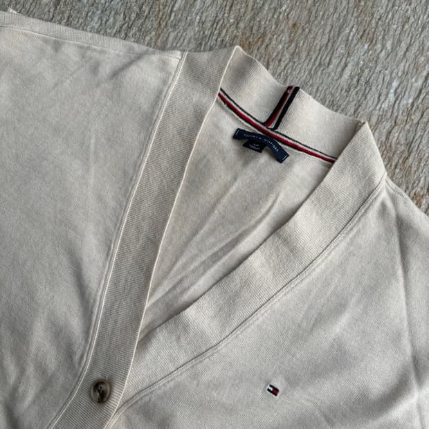 타미힐피거 가디건(베이지)