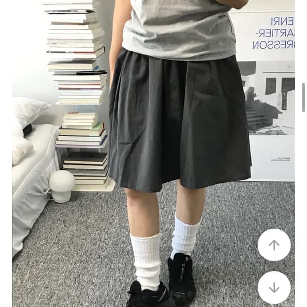 뒷밴딩 일본감성 미디 플레어 스커트 새상품 