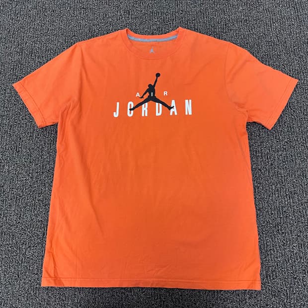 NIKE 나이키 조던 반팔티셔츠 L