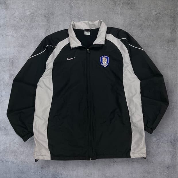 나이키 블랙 컬러 2002 대한민국 국대 바람막이
