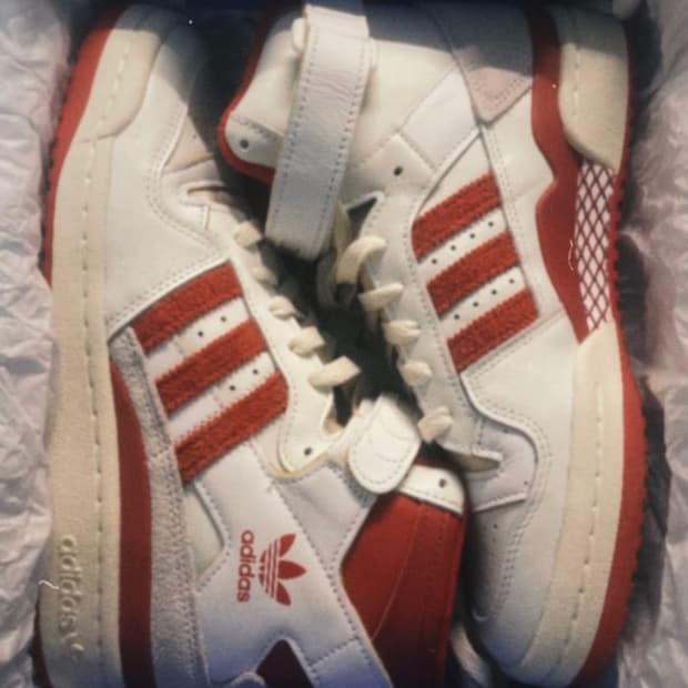 아디다스 포럼 84 레드 하이 240