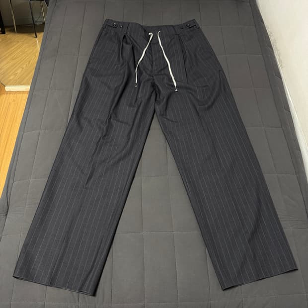 메종 마르지엘라 그레이 스트라이프 울 슬랙스 50 사이즈 새상품