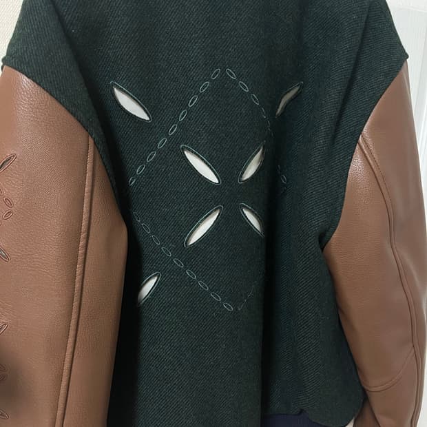 문선 바시티 자켓