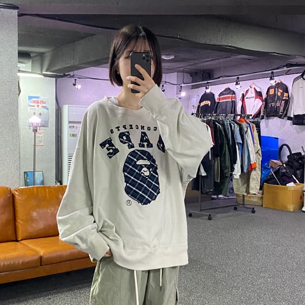 베이프 X CONCEPTS 스웻셔츠 B4608