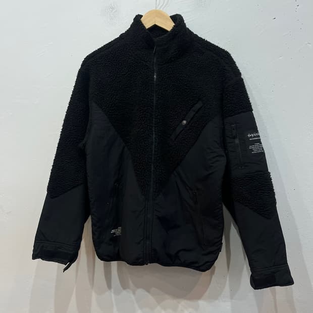 GU 언더커버 플리스 자켓 블랙