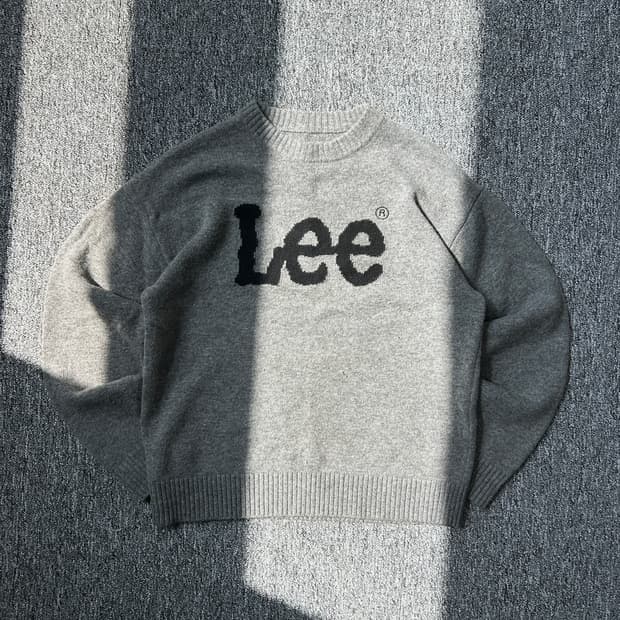 Lee 부클 그레이 빅로고 니트