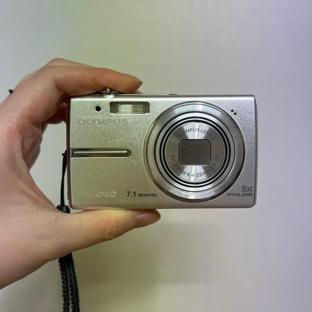 올림푸스 Olympus fe-240 디카