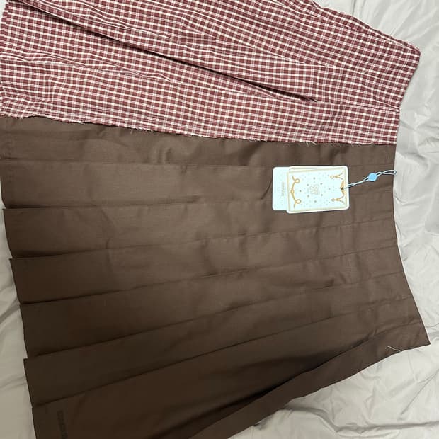 TRIPLE LAYER PLEATED SKIRT BROWN