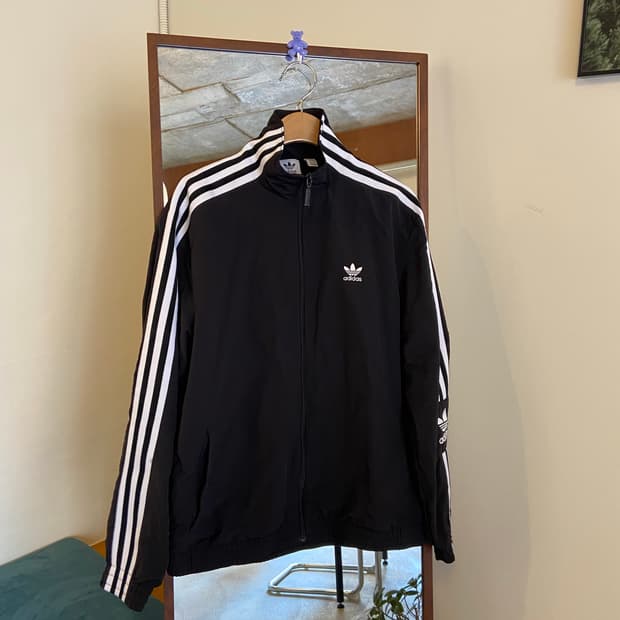 아디다스 블랙 트랙 자켓
