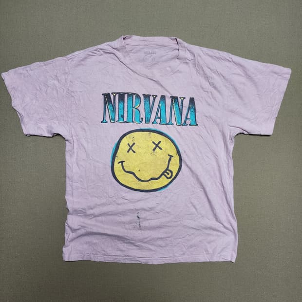 NIRVANA 스마일 로고 티셔츠