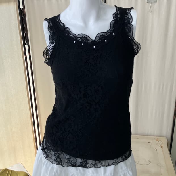 Axes Femme lace sheer bead sleeveless