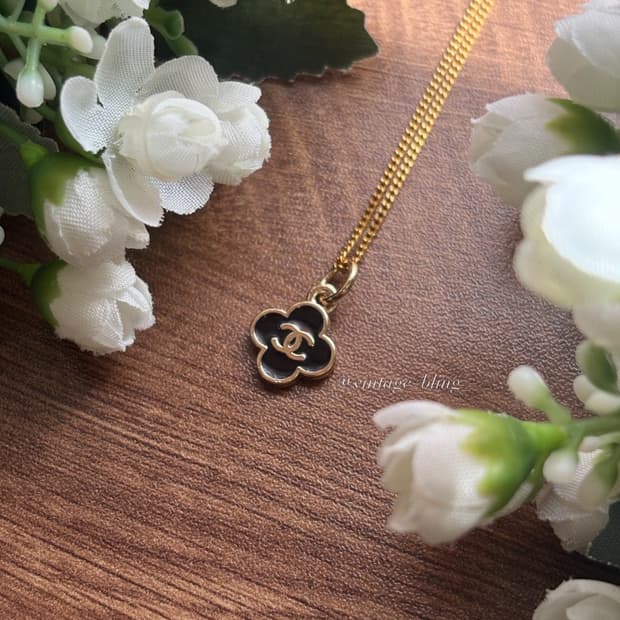 블랙) 샤넬 미니 클로버 골드 목걸이