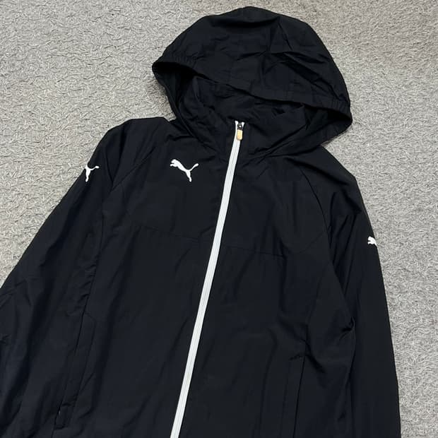 [우먼100] 푸마 바람막이