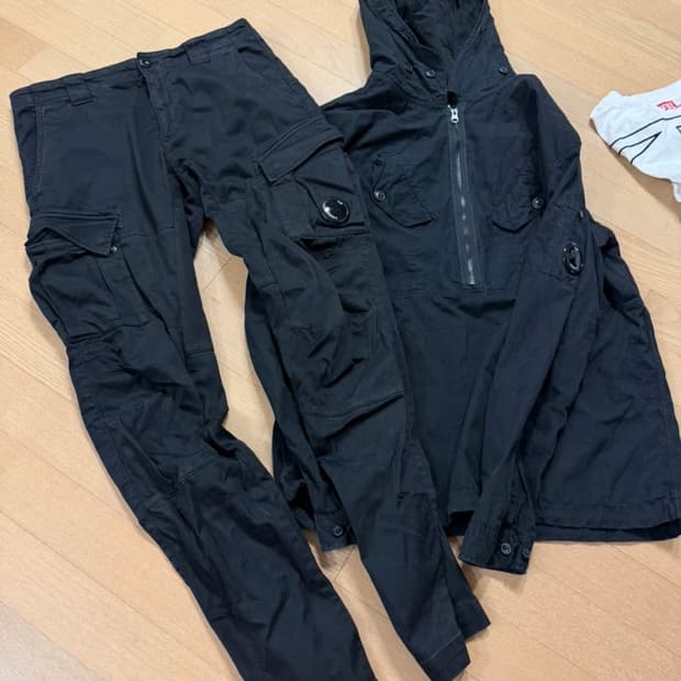 cp컴퍼니 렌즈 아노락후드, 팬츠 일괄