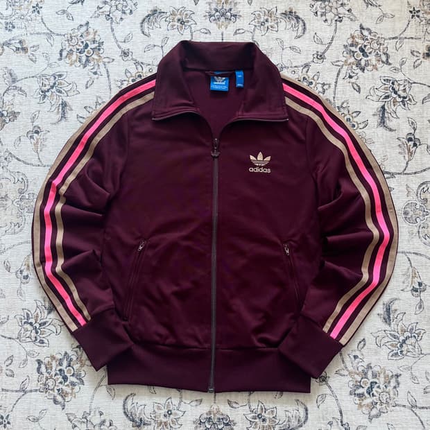 아디다스 버건디 빅로고 파이어버드 트랙탑 져지