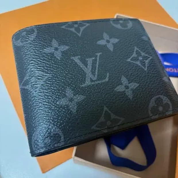 루이비통 이클립스 모노그램 멀티플 윌릿 반지갑