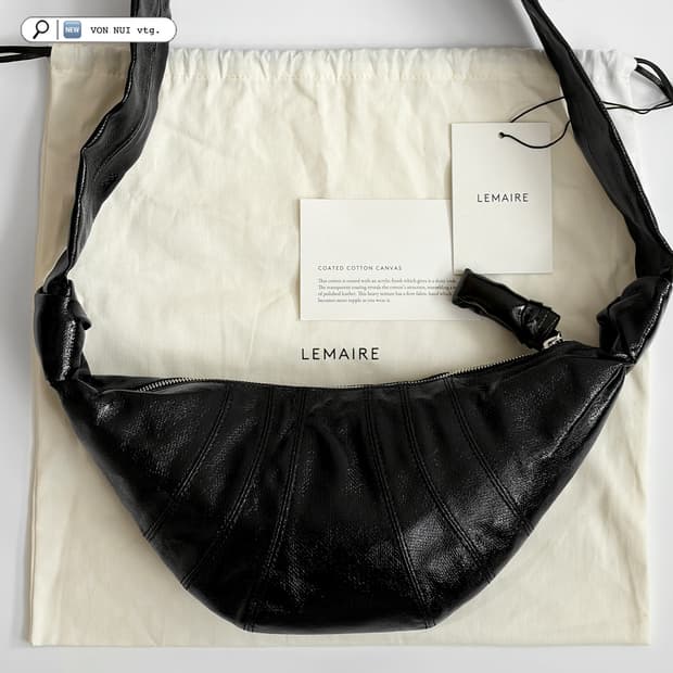 르메르 코티드린넨 크루아상백 스몰 판매합니다.