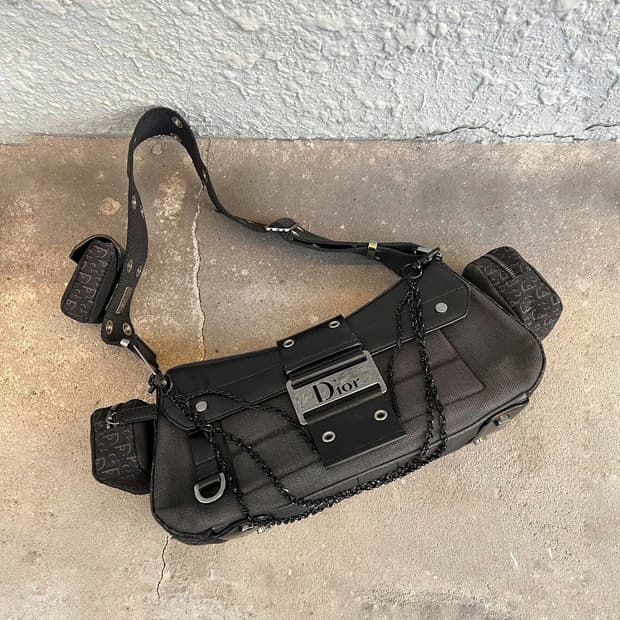 크리스찬 디올 스트릿 시크 콜럼버스 숄더백