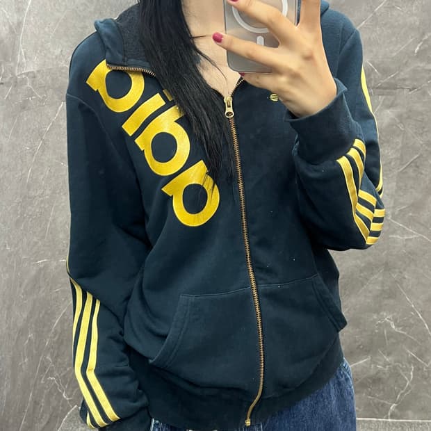 아디다스 후드집업 s117