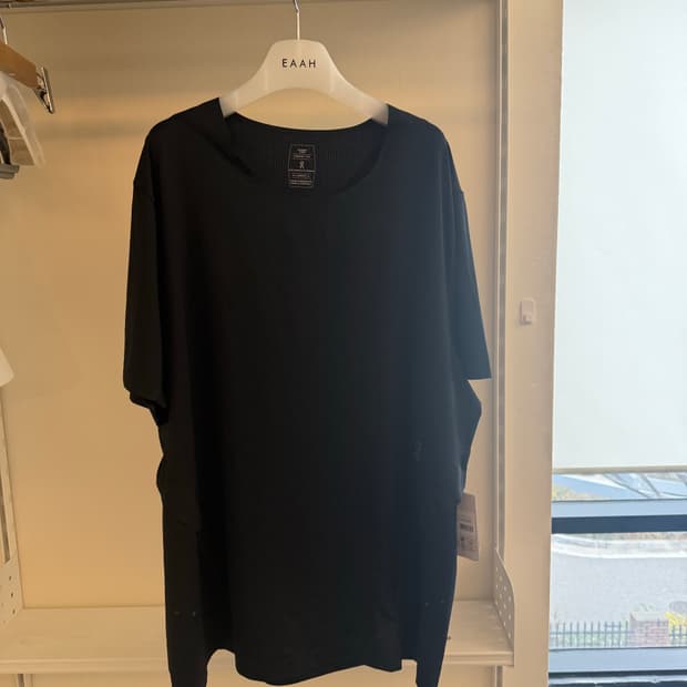 온 러닝 x 포스트 아카이브 팩션 (파프) 러닝 티셔츠 블랙