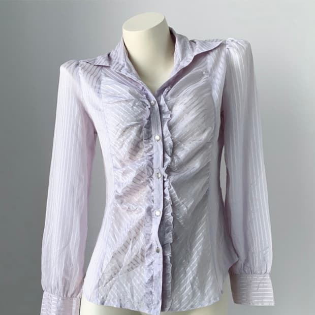 페일 퍼플 러플 블라우스