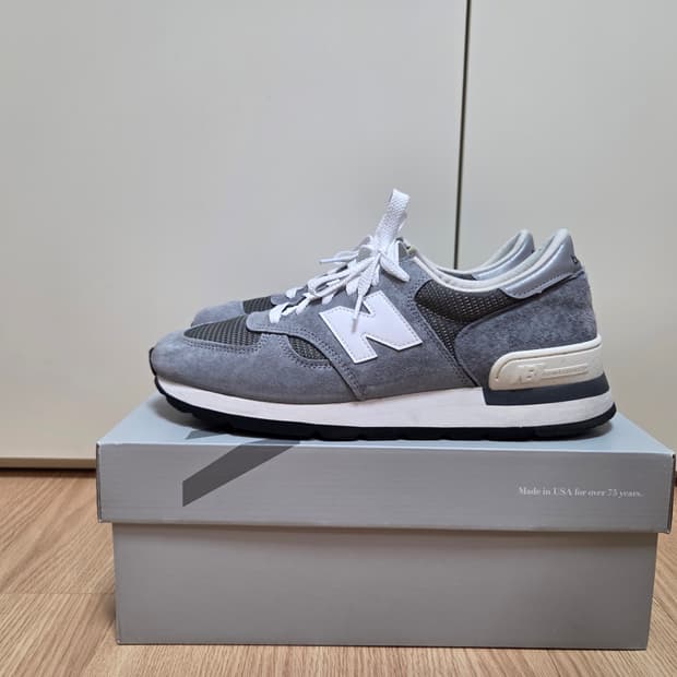 [285] 뉴발란스 990v1 그레이 화이트 M990GR1