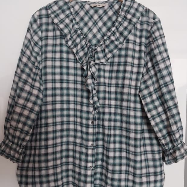 BCBG 블라우스