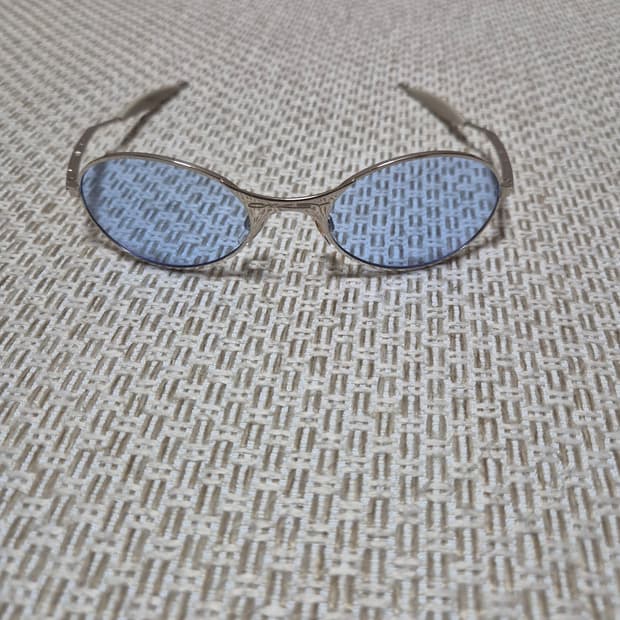 오클리 Oakley  빈티지 이와이어 (E-Wire) 1.0 선글라스