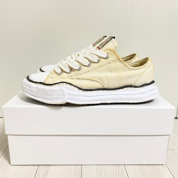 Maison MIHARA YASUHIRO PETERSON OG SOLE 