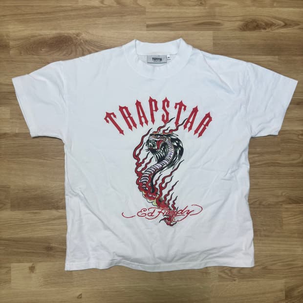 트랩스타 반팔 티셔츠