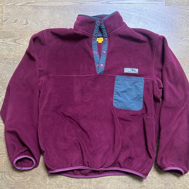 더레스큐 버건디 색상 후리스 L사이즈