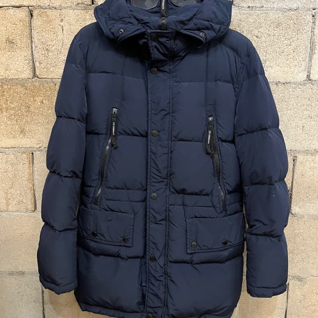 씨피 컴퍼니 노르지 고글 후드 푸퍼 자켓