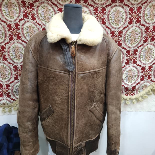 아비렉스 80s B6 양가죽 항공 무스탕 점퍼
​
