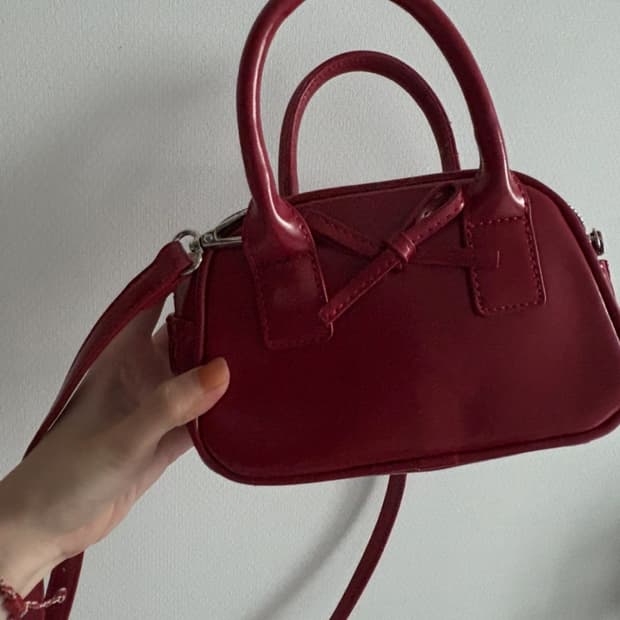 레드 리본 크로스백 미니백