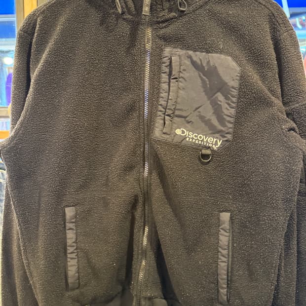 디스커버리 블랙 후리스