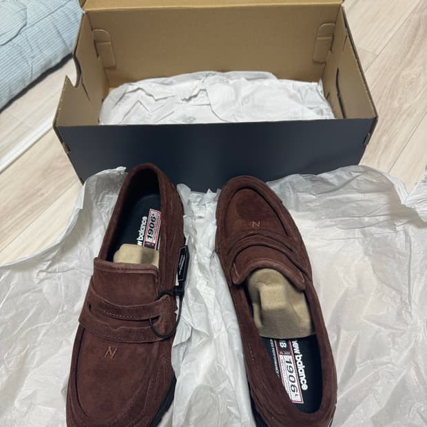 뉴발란스 1906L 리치오크