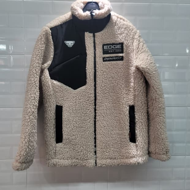 다이나핏 뽀글리 후리스