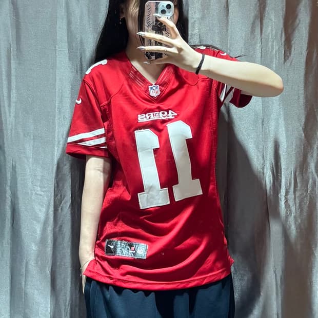 M NFL x NIKE A.SMITH 11 레드 유니폼 하프 져지
