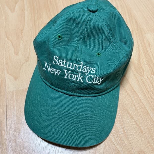새터데이뉴욕시티 초록색 볼캡