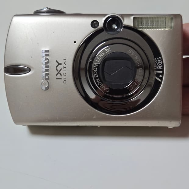 캐논 IXY 700 (IXUS 750) 디지털 카메라