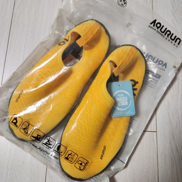 택 새상품) 아쿠런 아쿠아슈즈 사이즈240

여러 중고사이트에도 같이 판