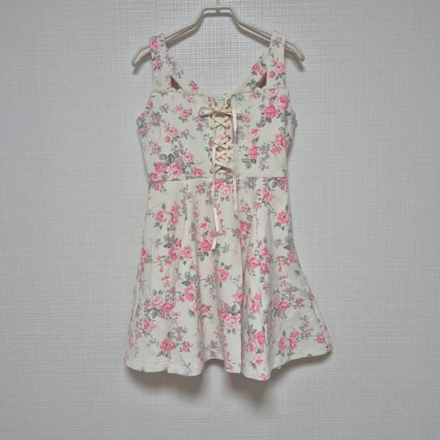 리즈리사 초고전템 히메갸루 플로럴원피스 아이보리