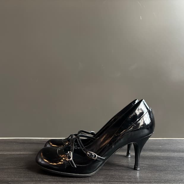 alexander mcqueen mary jane heels