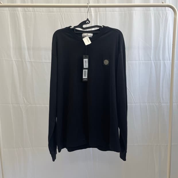 [백화점판,새상품급] 스톤아일랜드 슬림핏 롱슬리브 [XL]