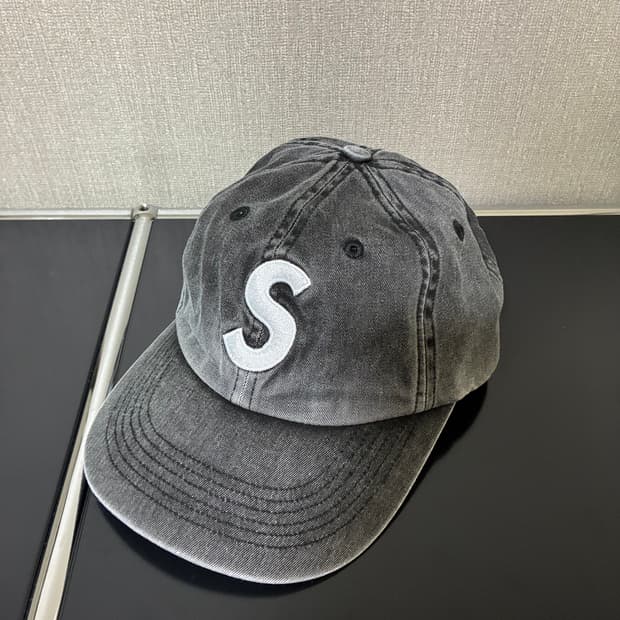 슈프림 s로고 볼캡