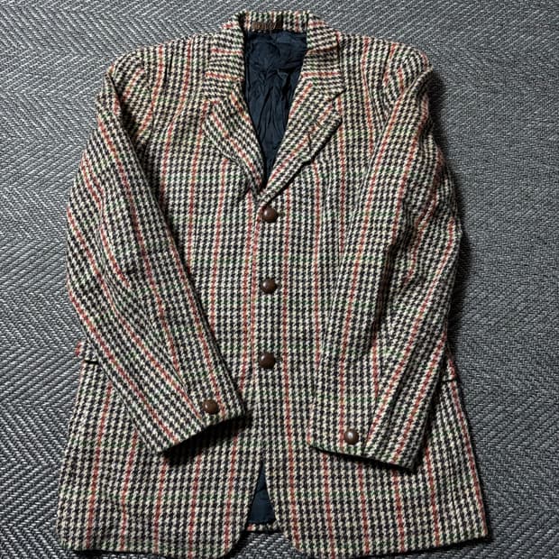 해리스트위드 3버튼 울 100% 블레이저(Free)