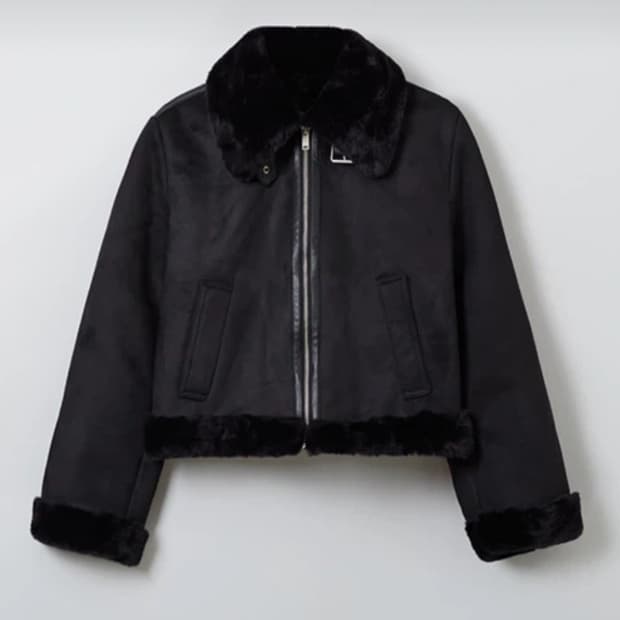 스파오 무스탕 M