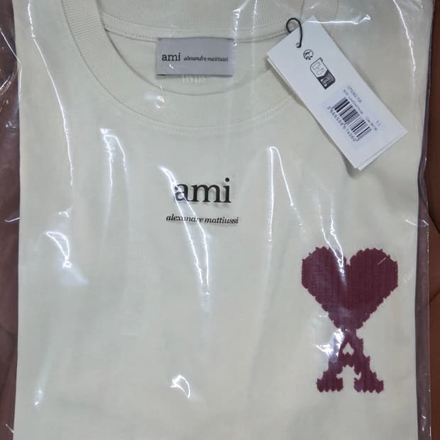 아미 빅로고 자수 반팔티 아이보리 L(새상품/정품)