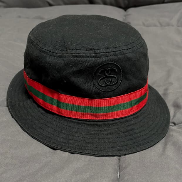 스투시 구찌 패러디 버킷햇 L