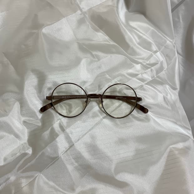 디올 메탈 안경